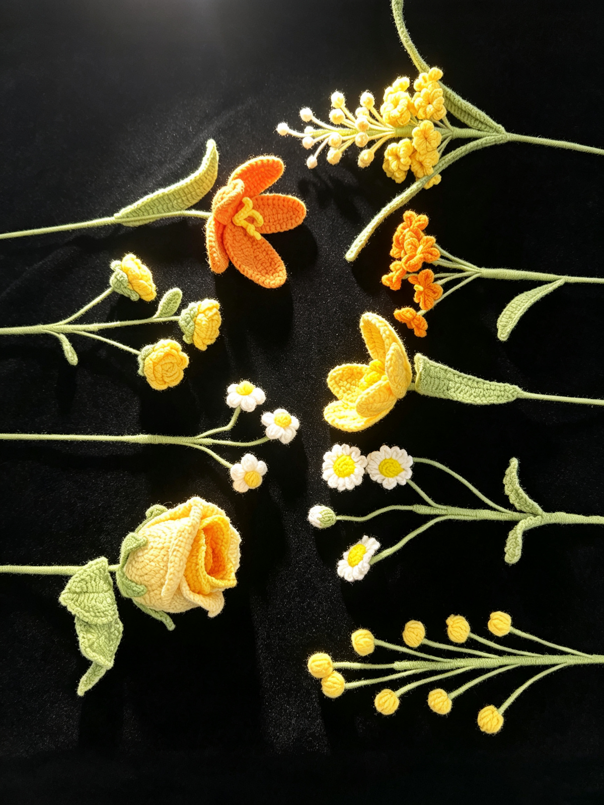 Golden Sunshine Dream – Yellow & Orange Crochet Flower Bouquet