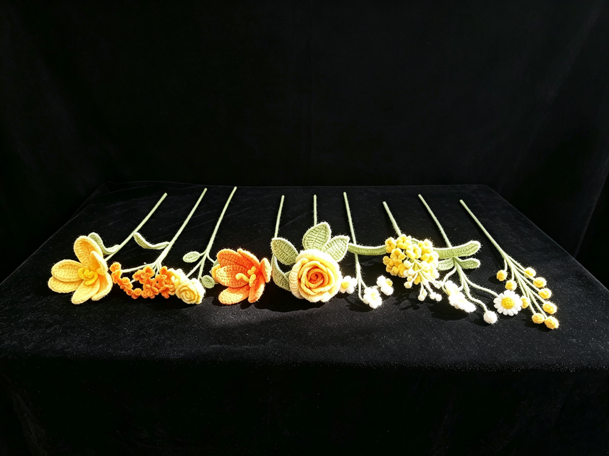 Golden Sunshine Dream – Yellow & Orange Crochet Flower Bouquet